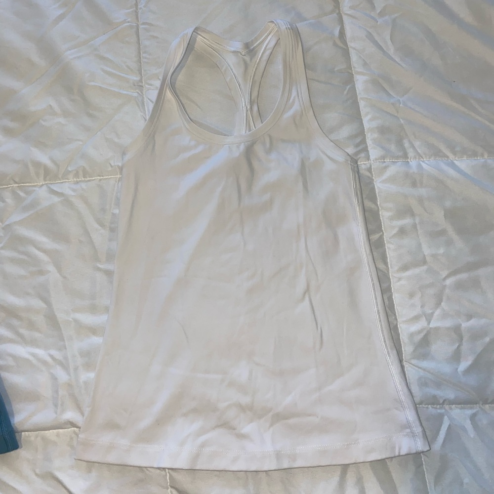 Lululemon Nulu racerback tank